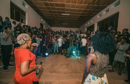 Scène urbaine au Rwanda, photo d’illustration pour un article sur le festival Umurage à Kigali